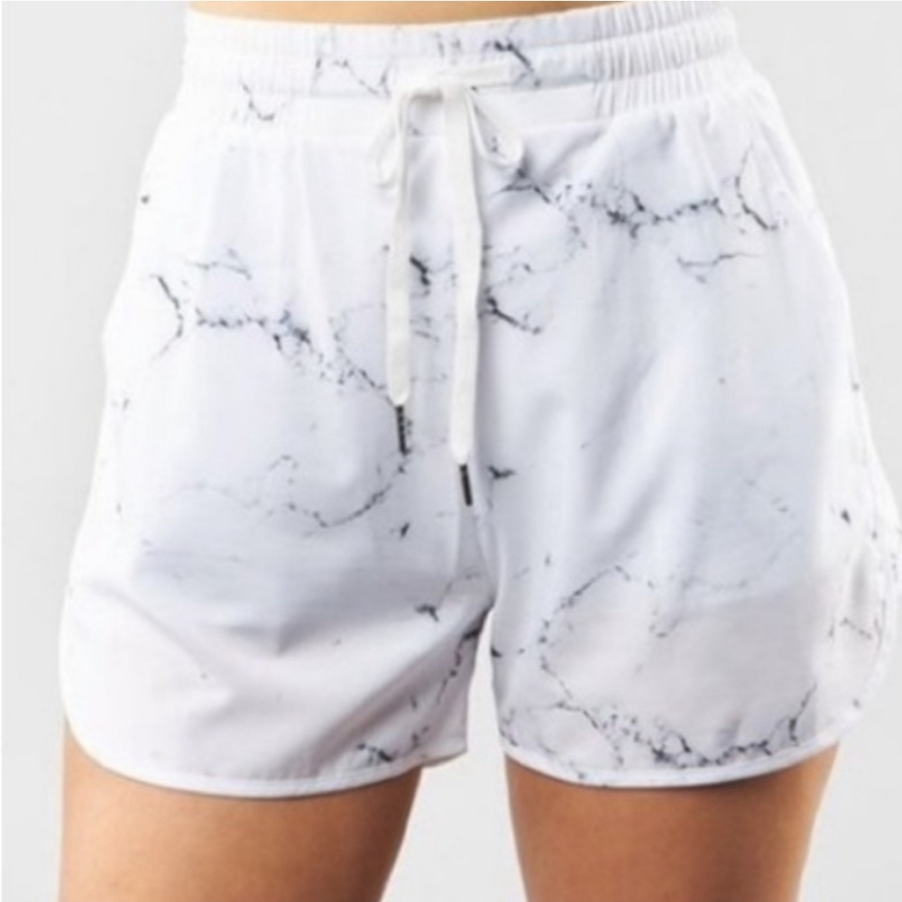 NWT Buffbunny Flo Shorts XS